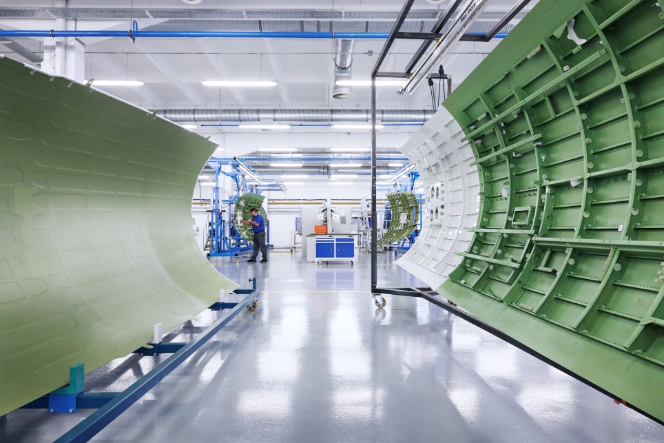 Eröffnung Aerostructures Eger Ungarn