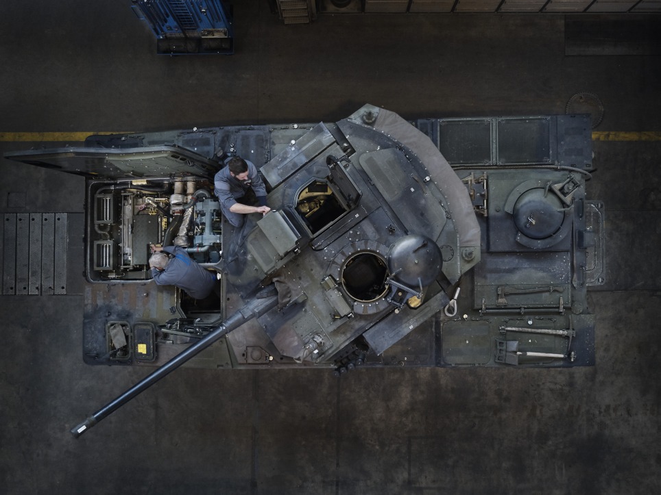 RUAG Defence Annual Sideshot 1 Report 2017