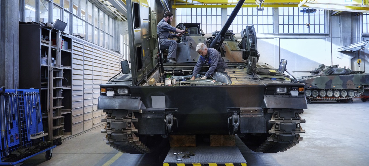 RUAG Defence Annual Key Image Report 2017