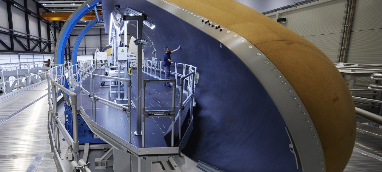 RUAG Space Annual Sideshot 1 Report 2017